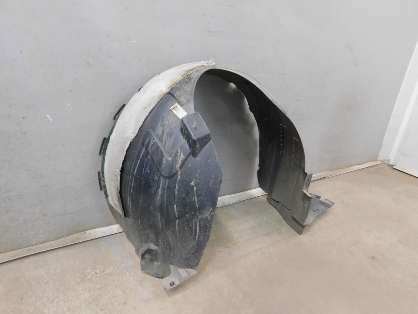 Локер передний левый