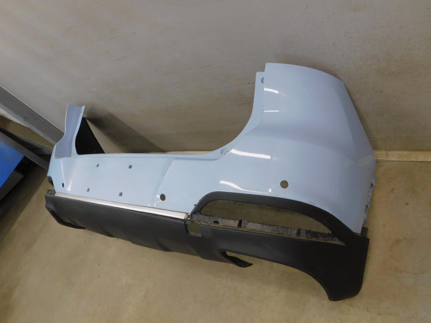 Бампер задний