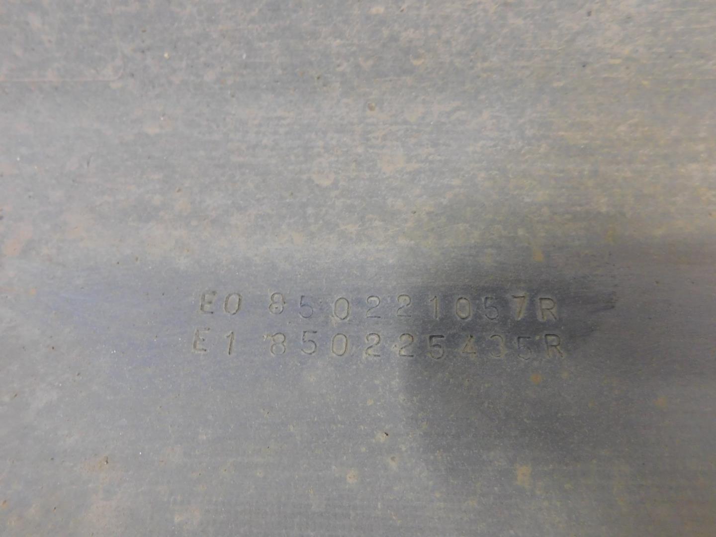 Бампер задний