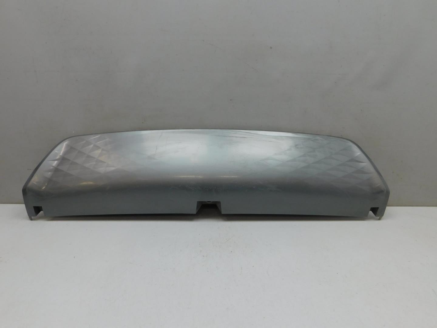 Накладка заднего бампера