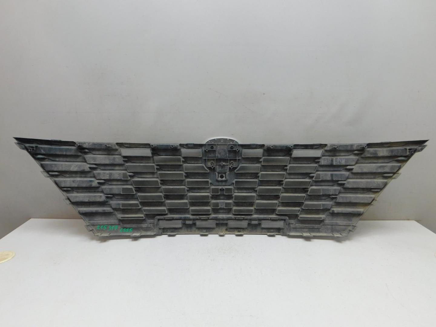 Решетка радиатора