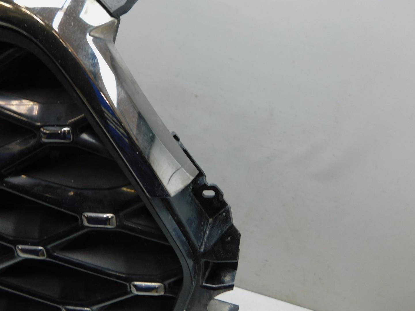 Решетка радиатора