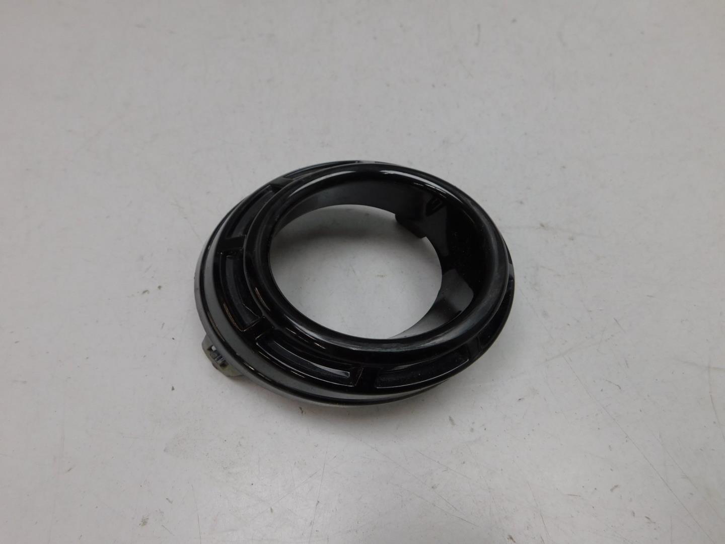 Накладка заднего бампера правая