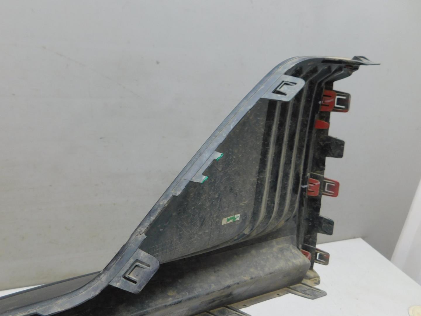 Накладка переднего бампера