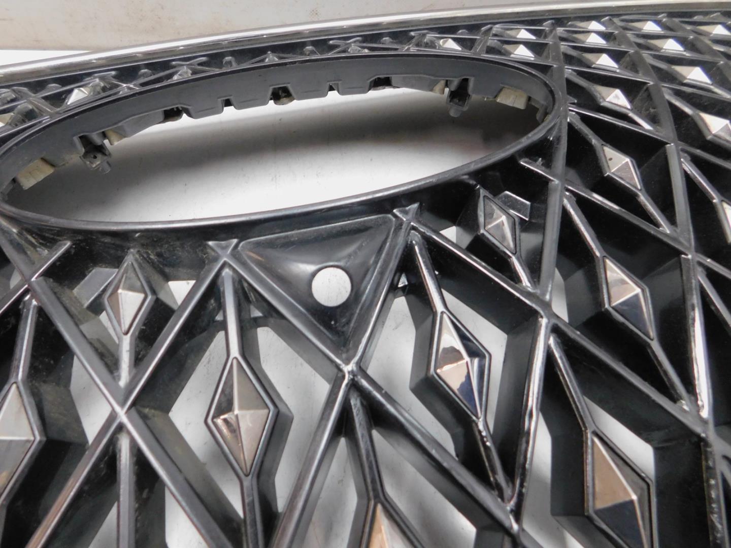 Решетка радиатора