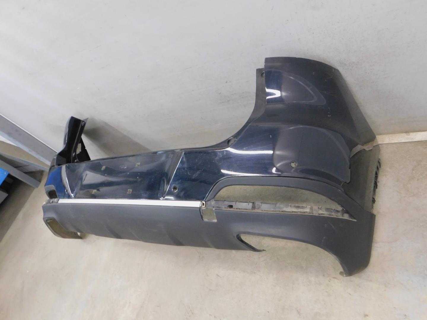 Бампер задний