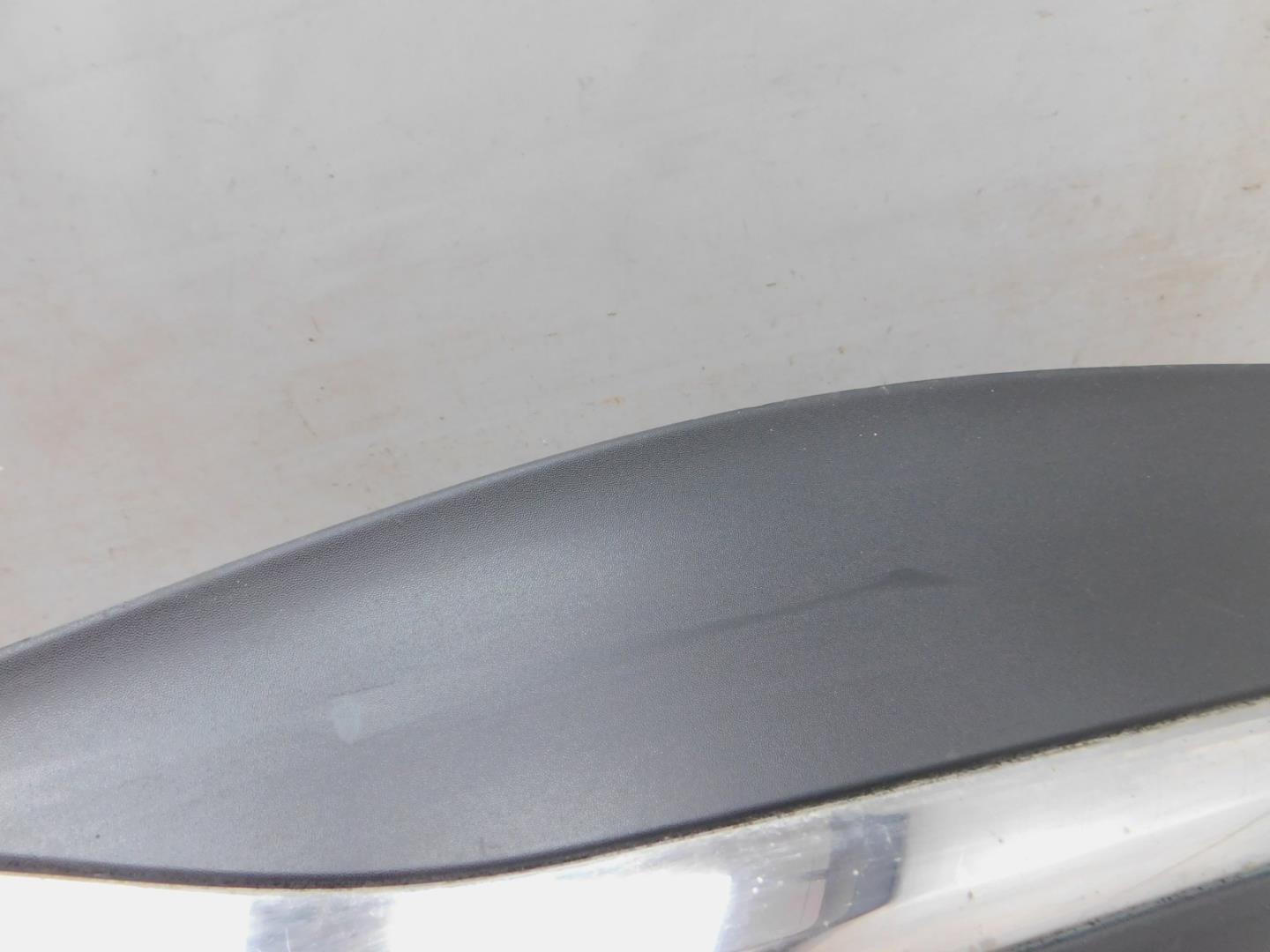 Накладка двери задней правой