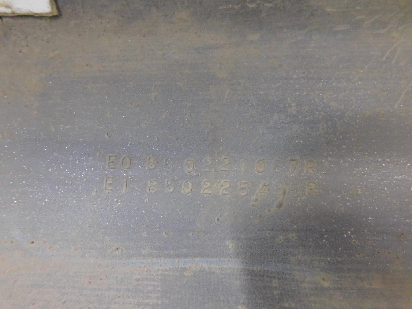 Бампер задний