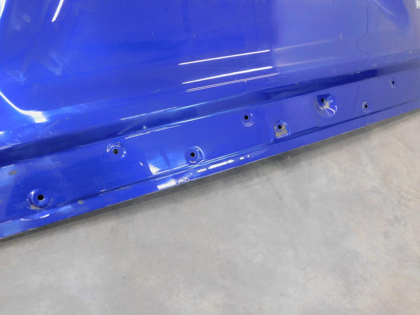 Дверь багажника