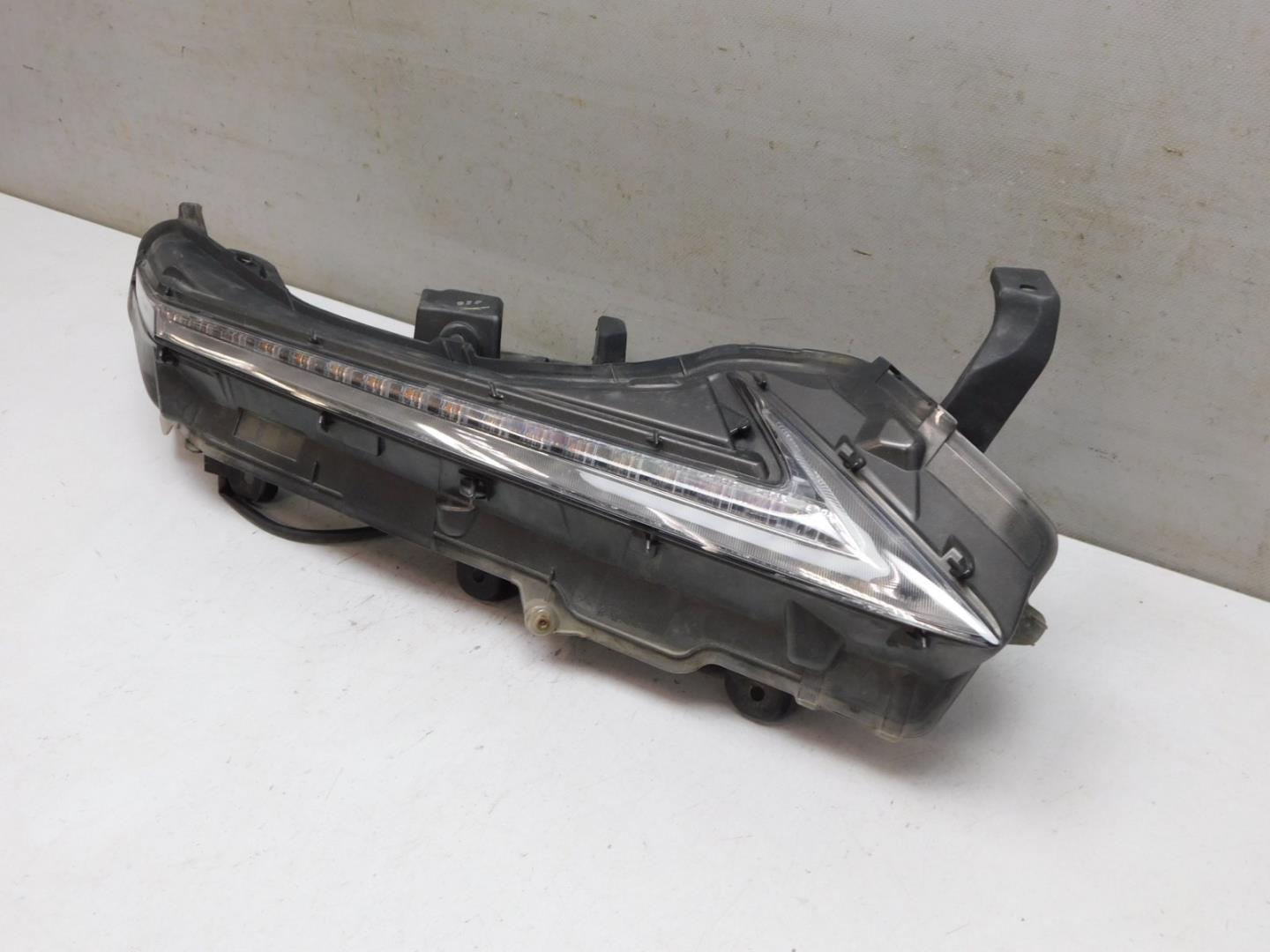 Габарит передний правый