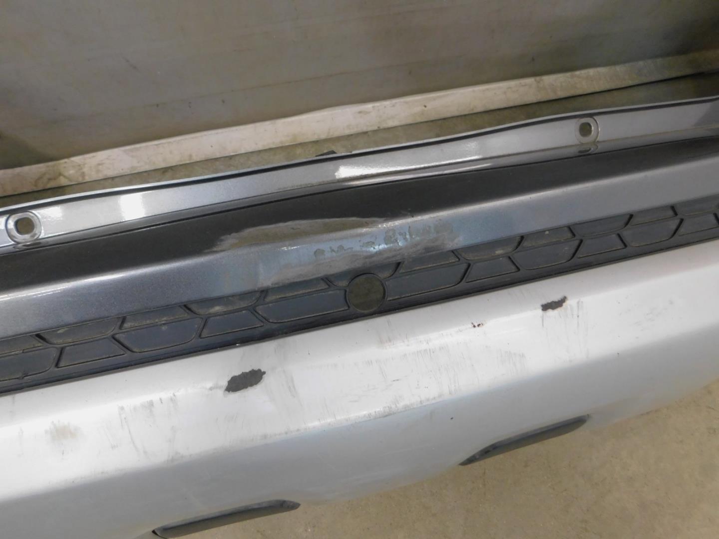 Бампер задний