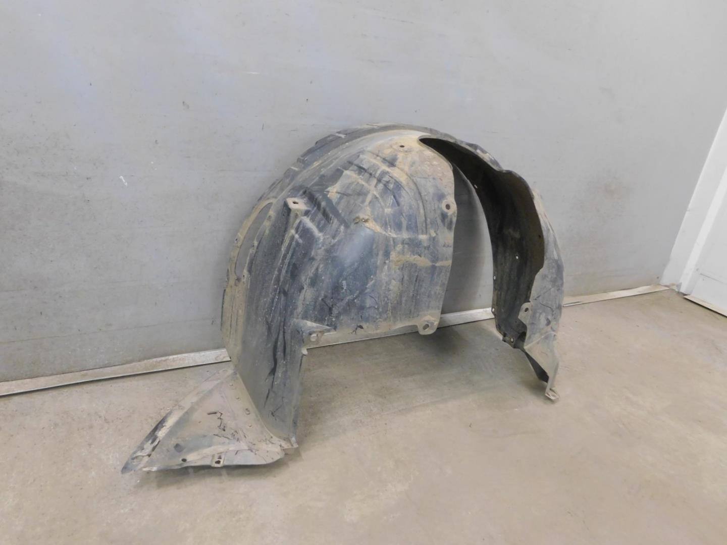 Локер передний правый