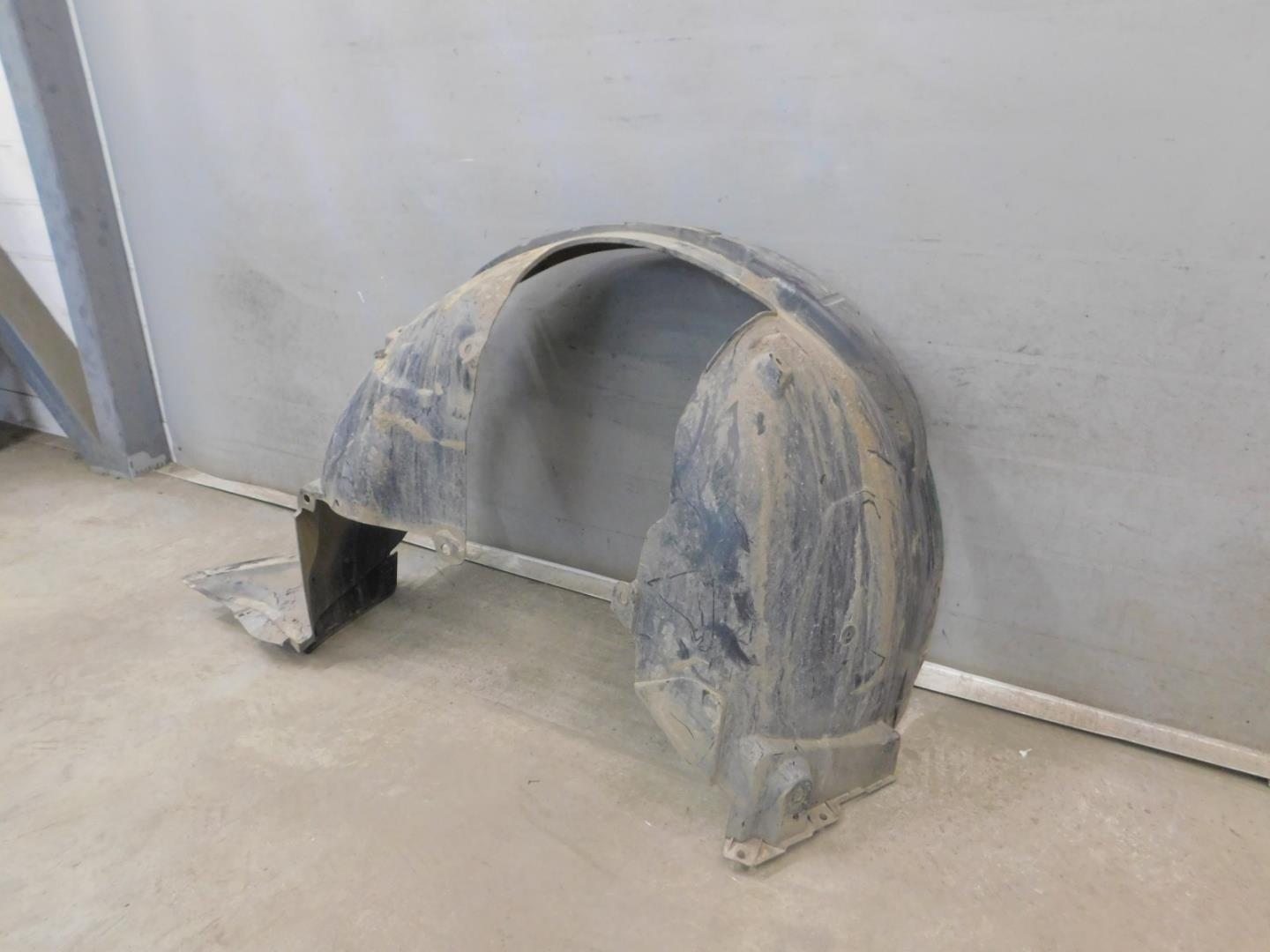 Локер передний правый