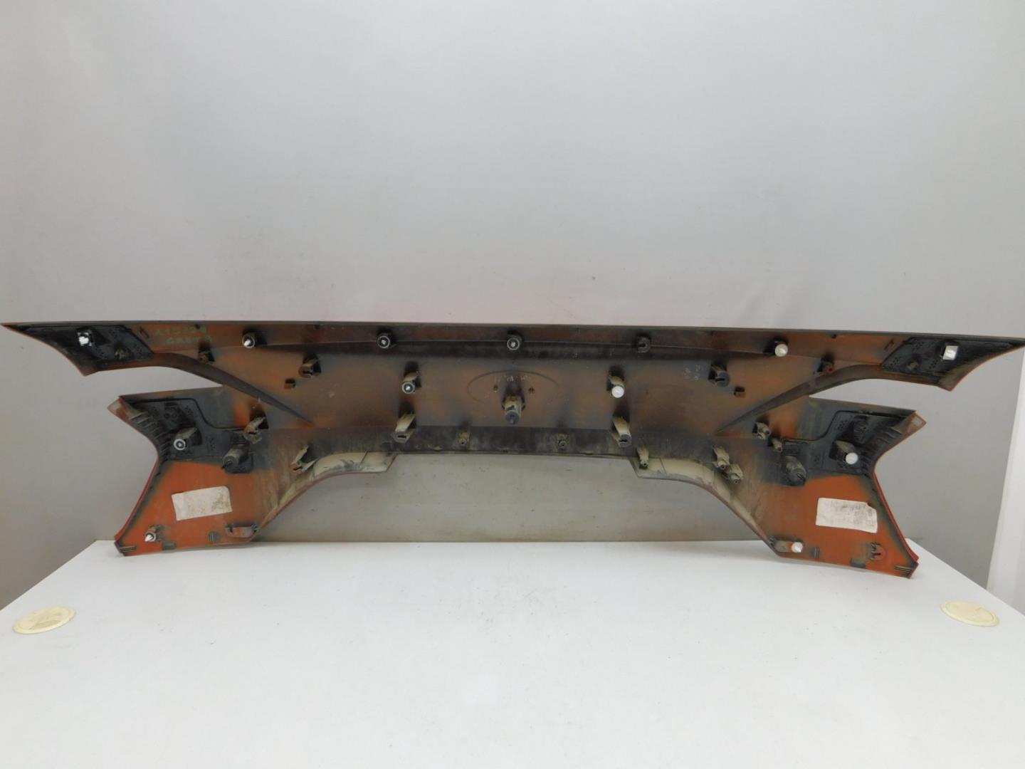 Накладка двери багажника