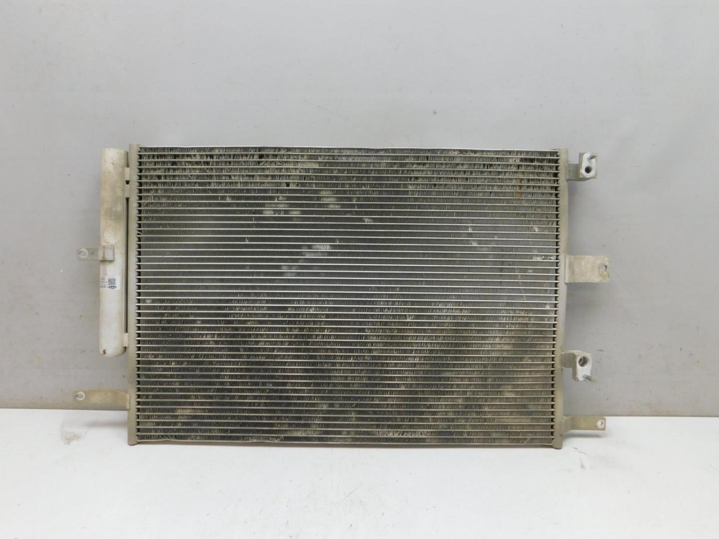 Радиатор кондиционера / конденсер