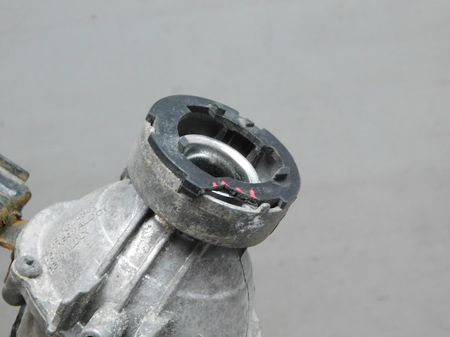 Фара противотуманная левая