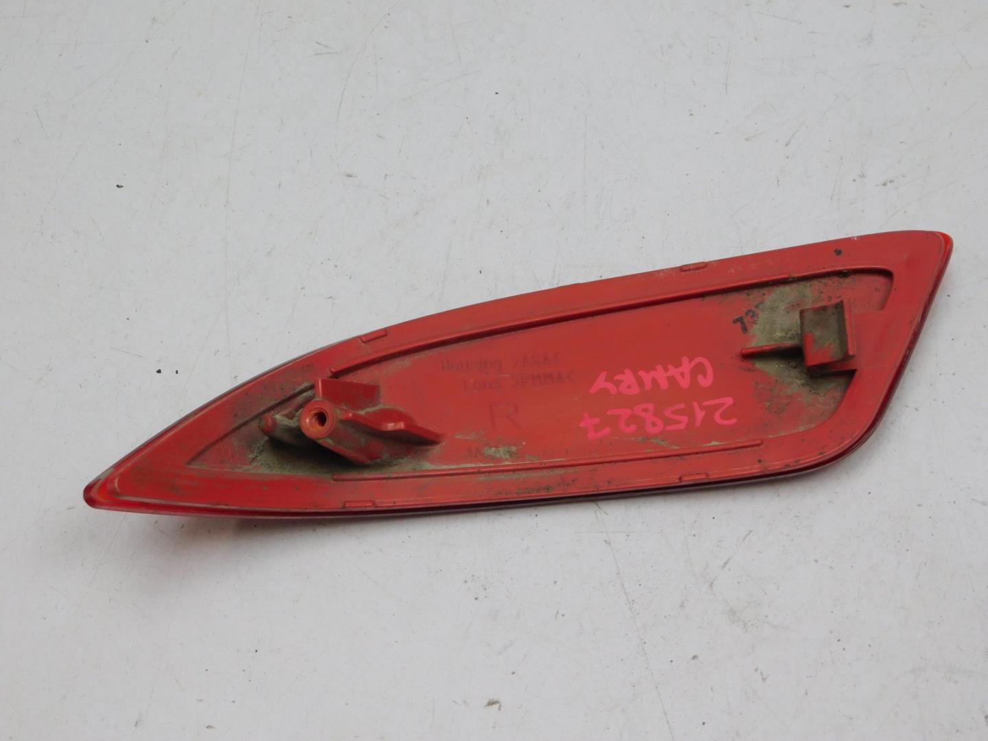 Фонарь задний в бампер правый