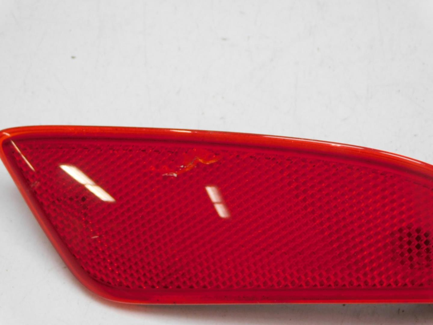 Фонарь задний в бампер правый для Camry XV50 2011-2018