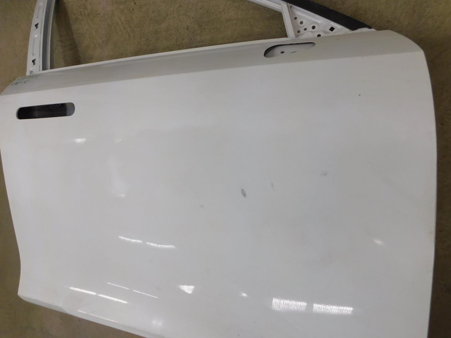 Дверь передняя правая