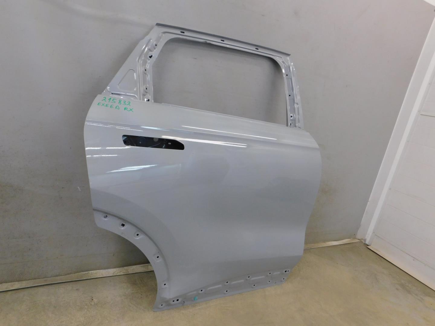 Дверь задняя правая