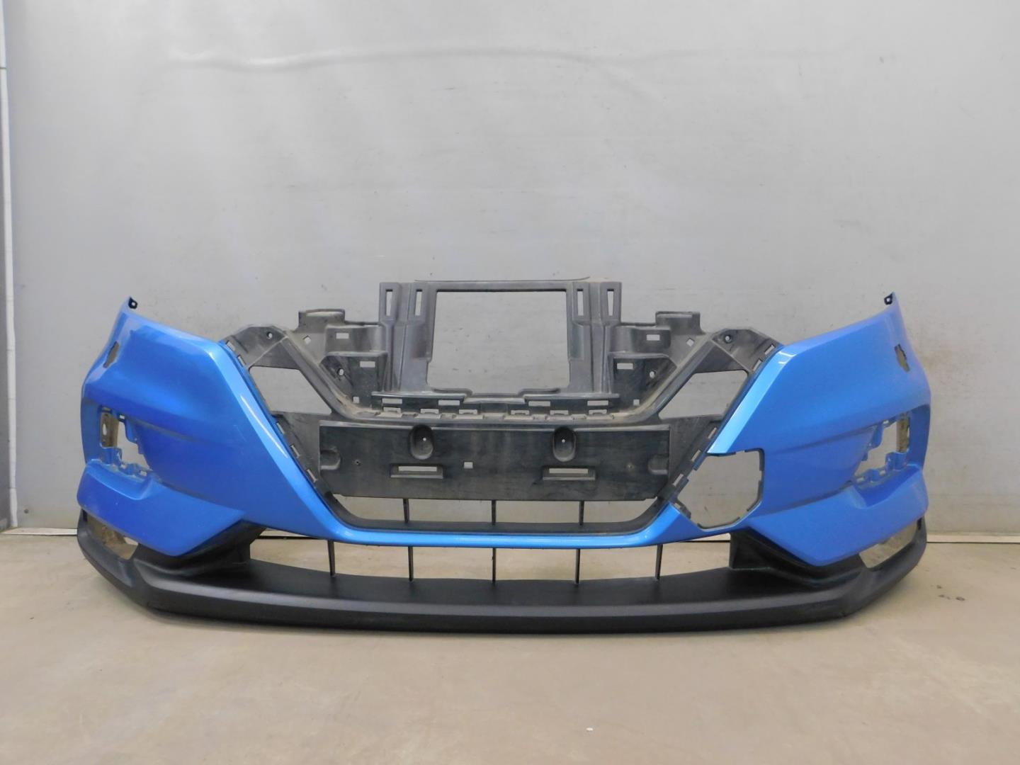 Бампер передний