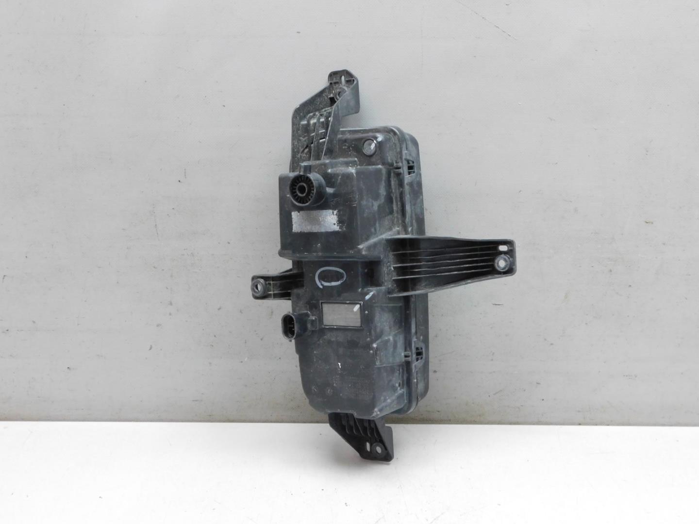 Фара противотуманная правая