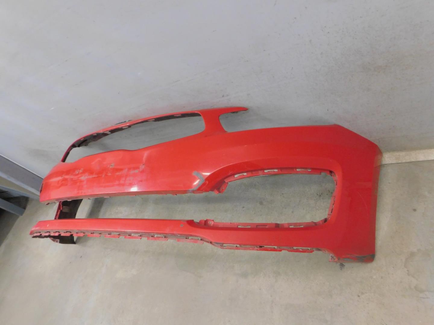 Бампер передний