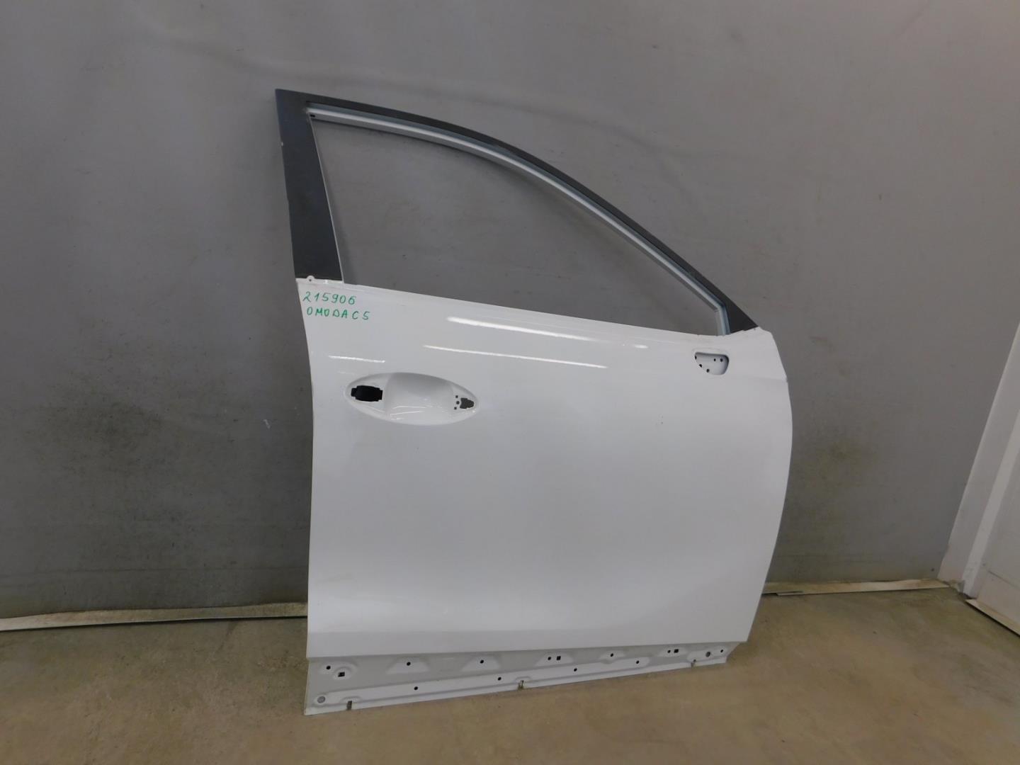 Дверь передняя правая