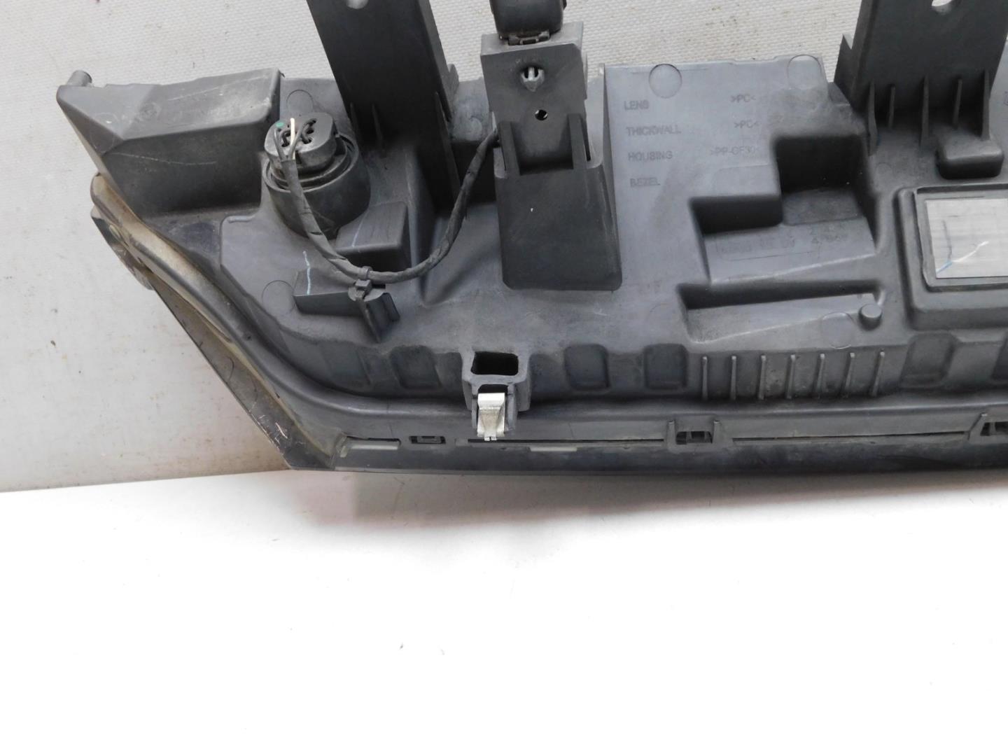 Фара дневного света (ходовые огни)