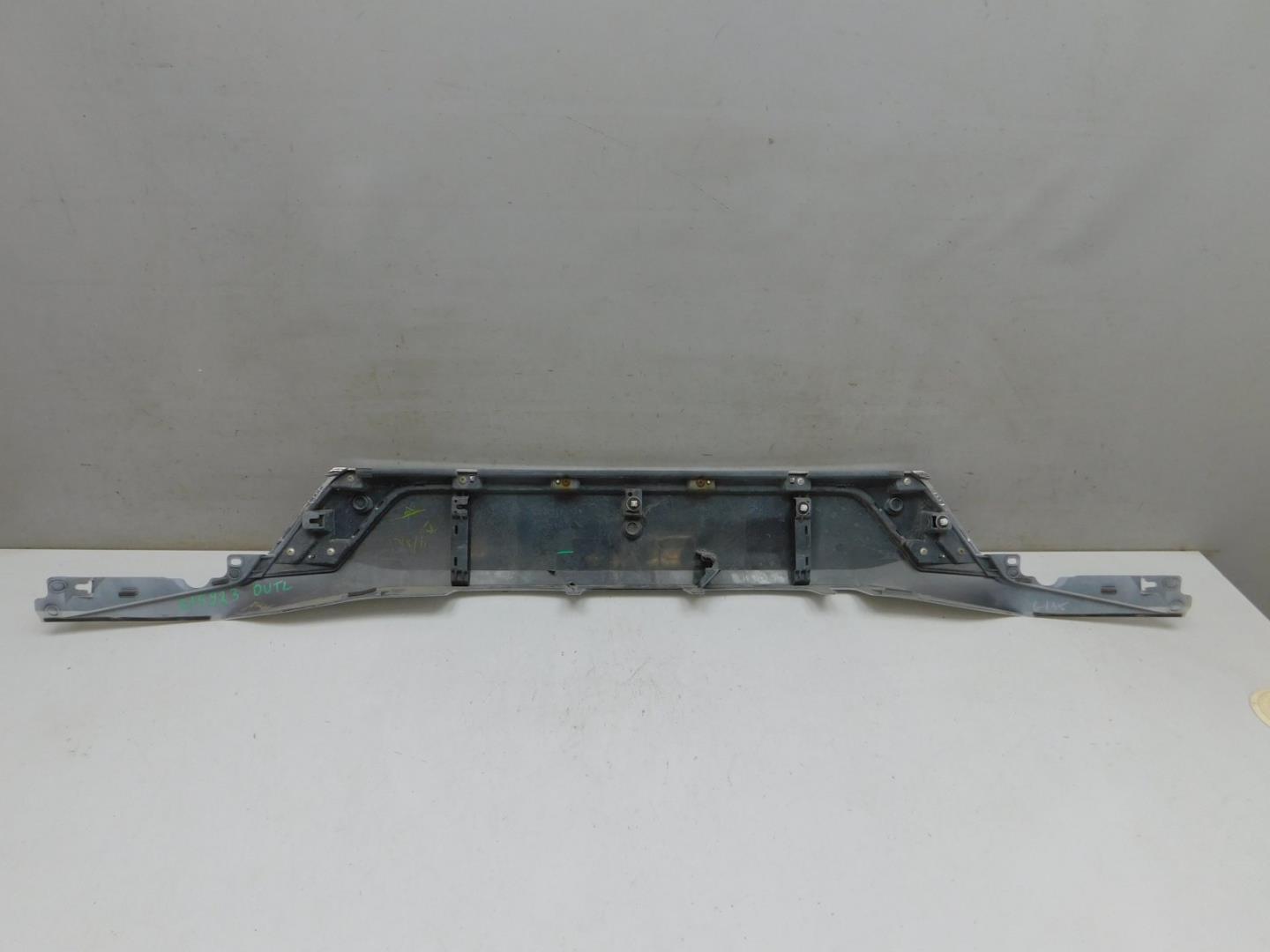 Накладка двери багажника