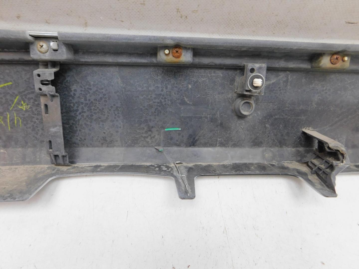 Накладка двери багажника