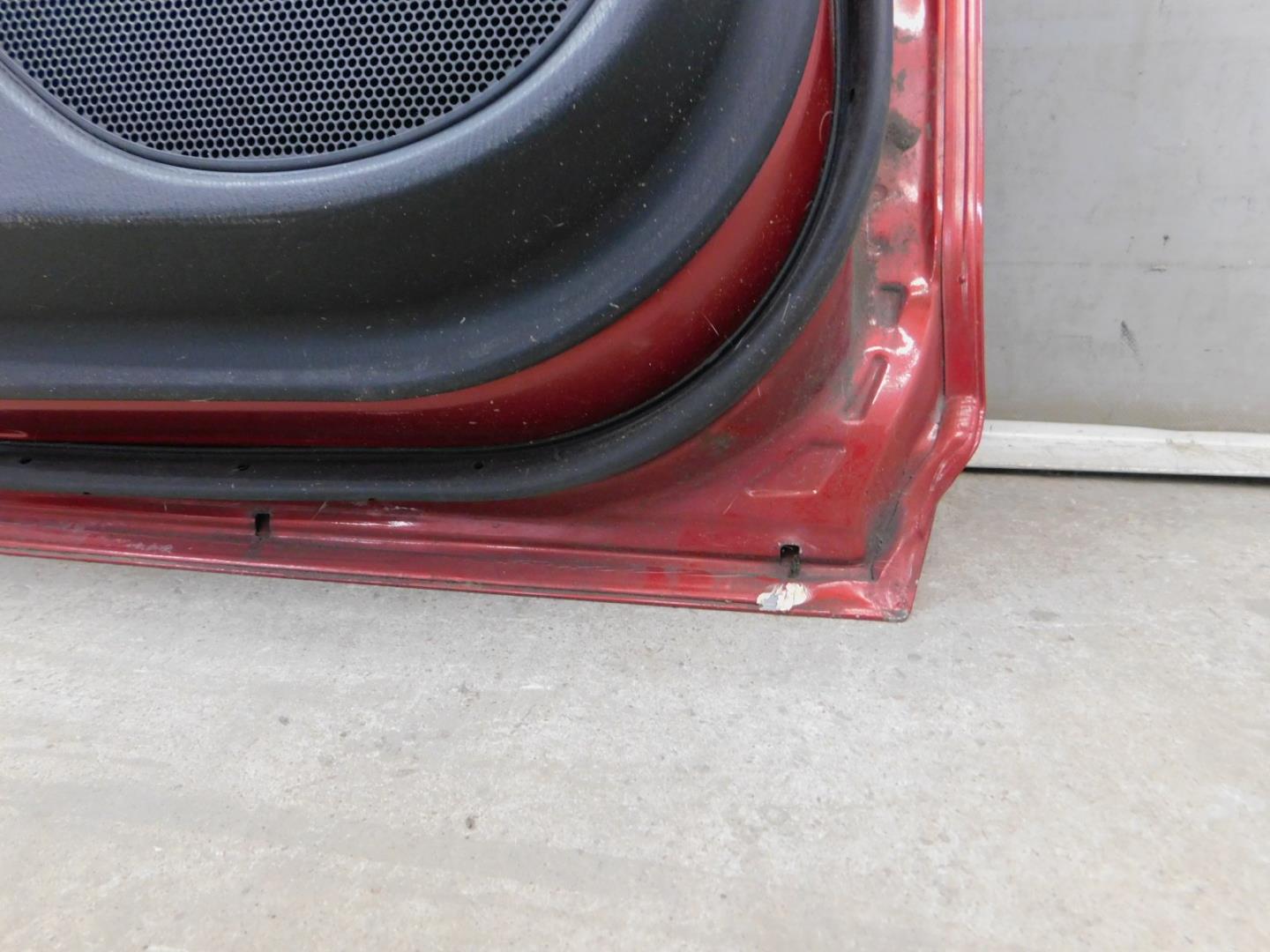 Дверь задняя левая