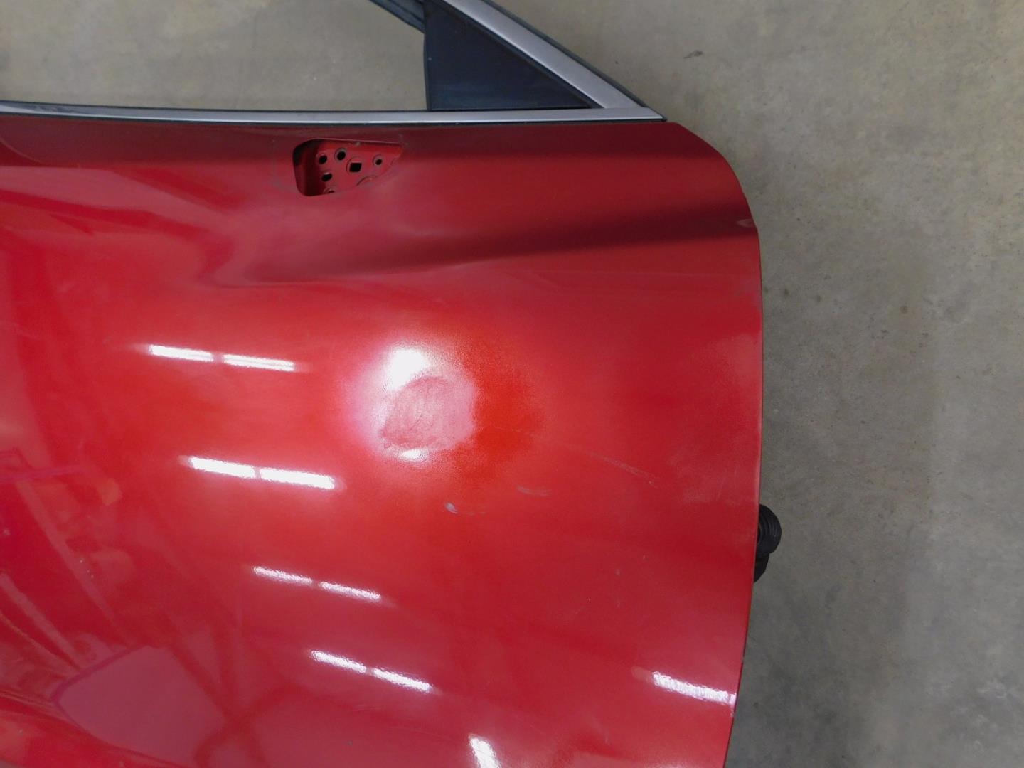 Дверь передняя правая