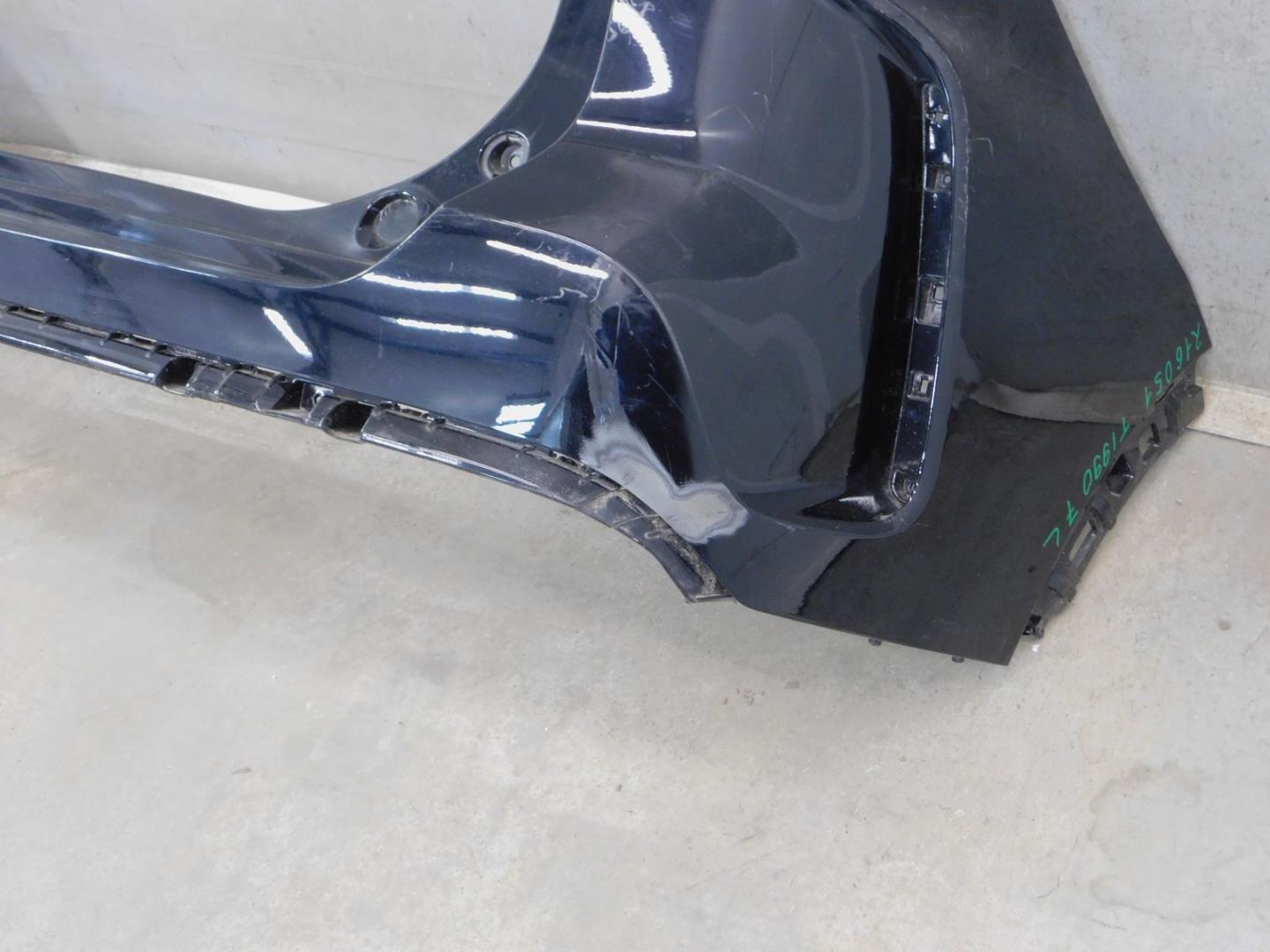 Бампер задний