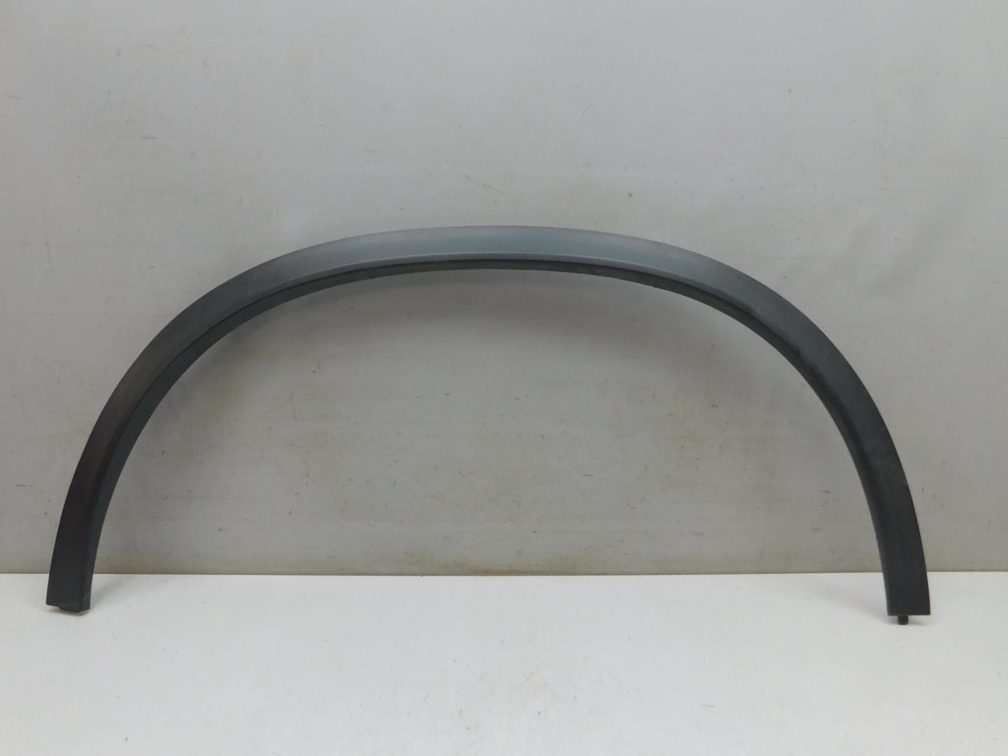 Накладка заднего крыла правого