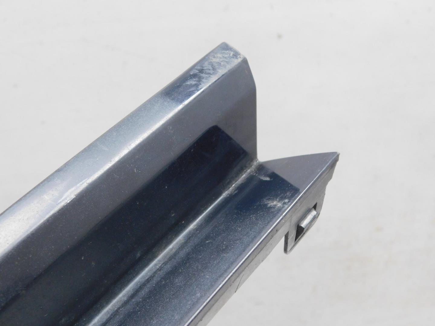 Накладка переднего бампера