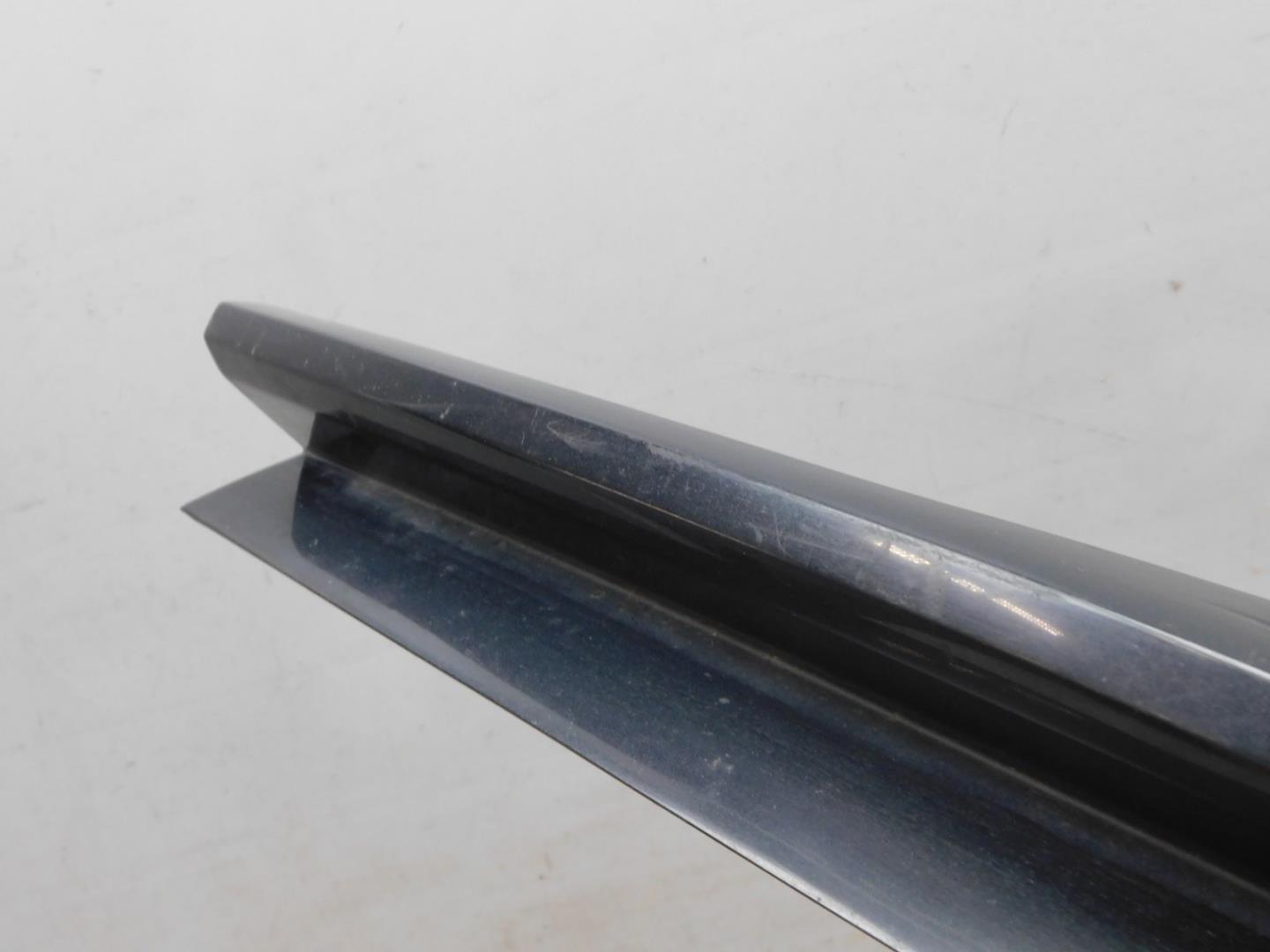 Накладка переднего бампера