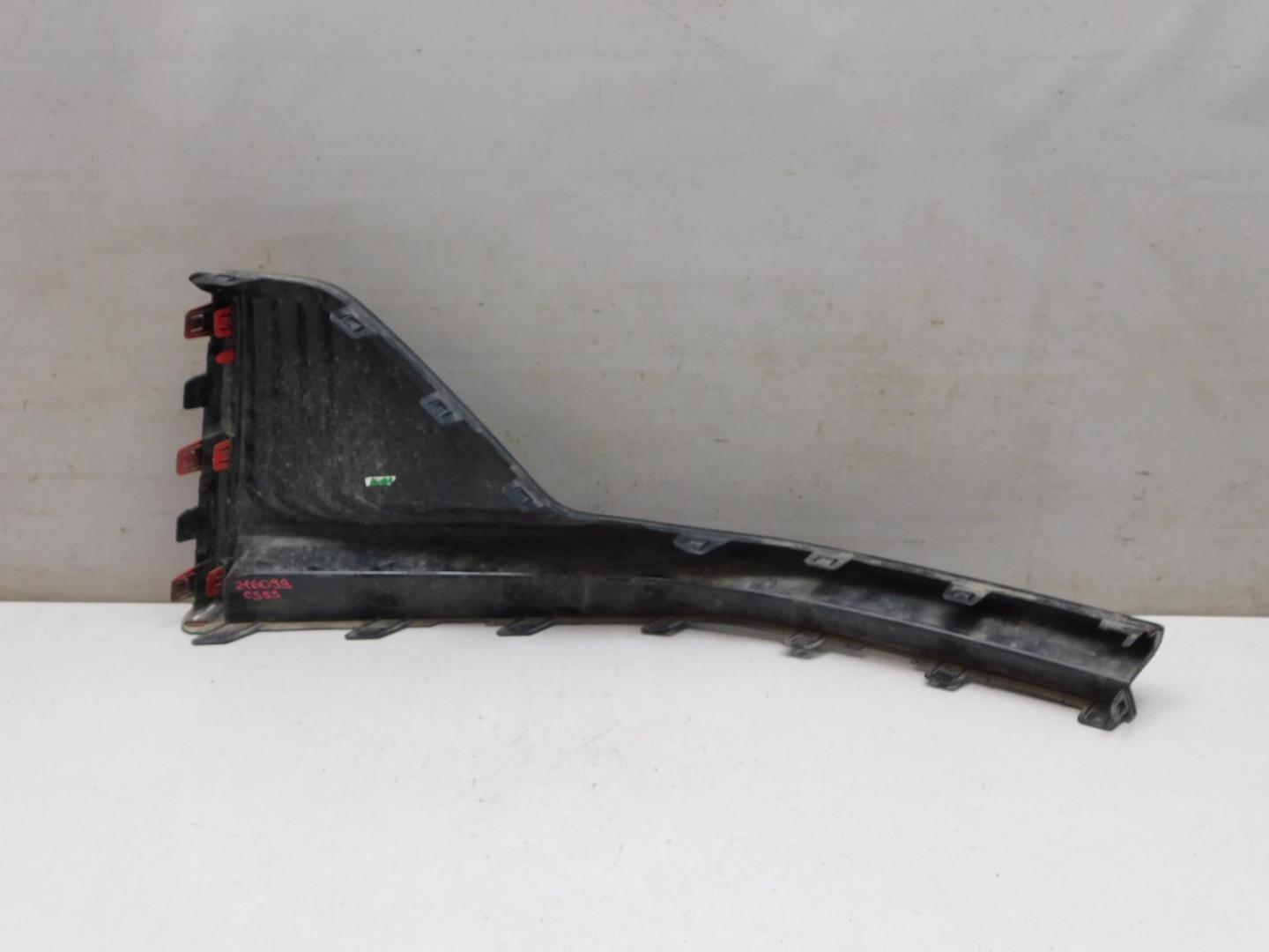 Накладка переднего бампера