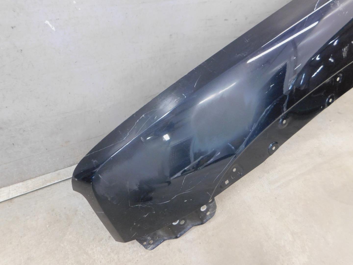 Крыло переднее левое