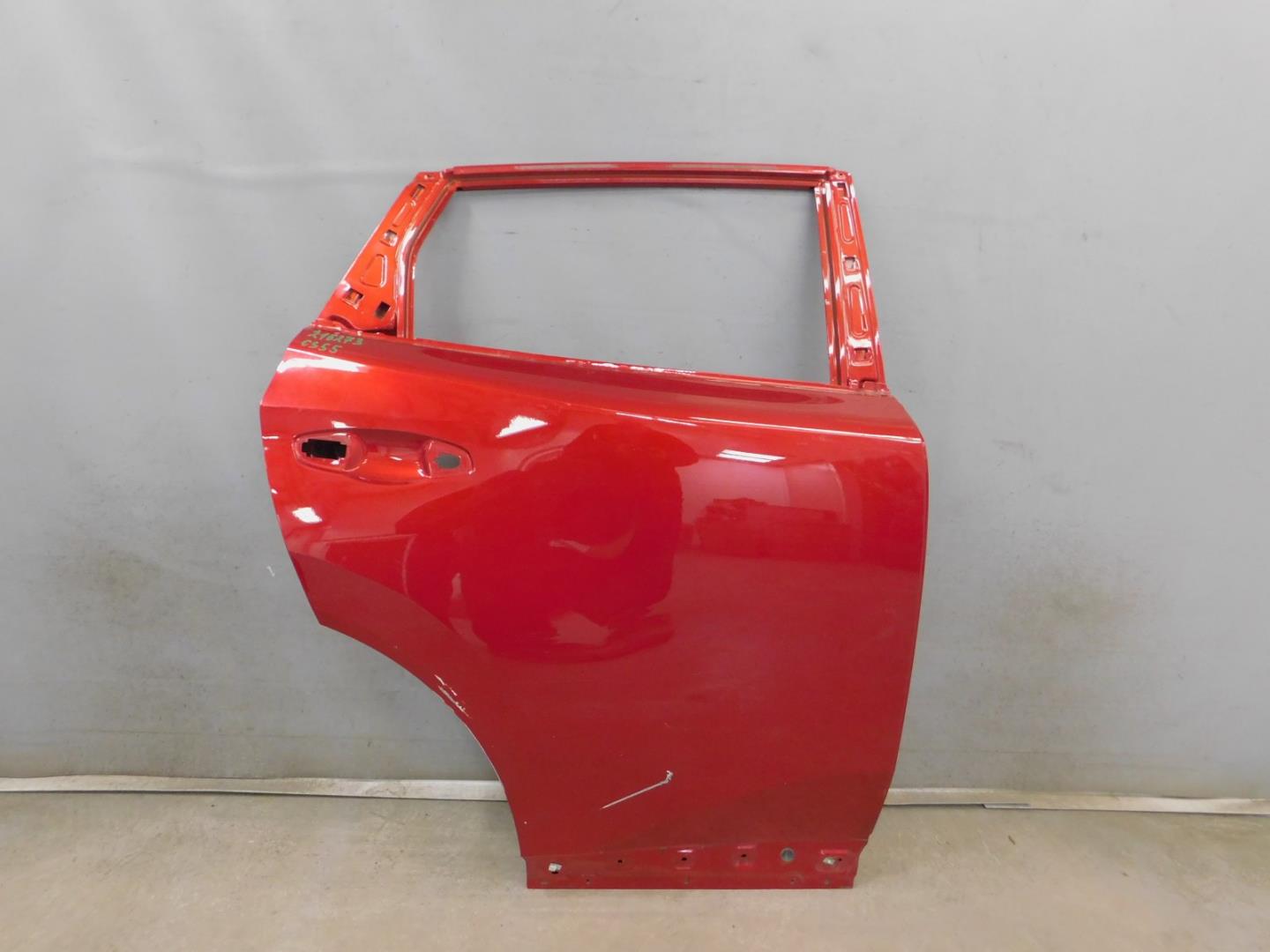 Дверь задняя правая