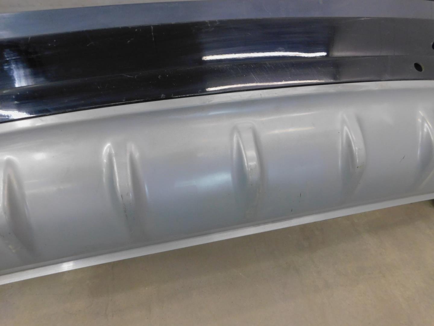 Бампер задний