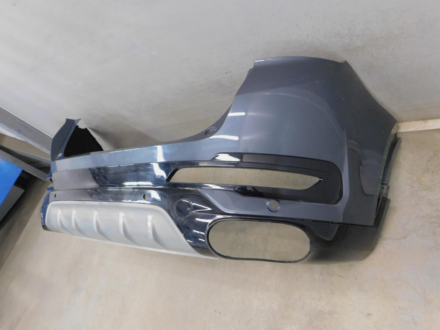 Бампер задний