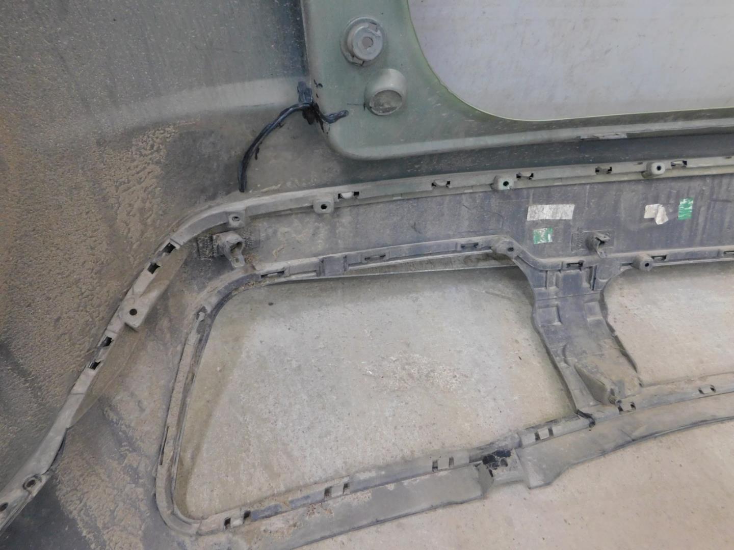 Бампер задний