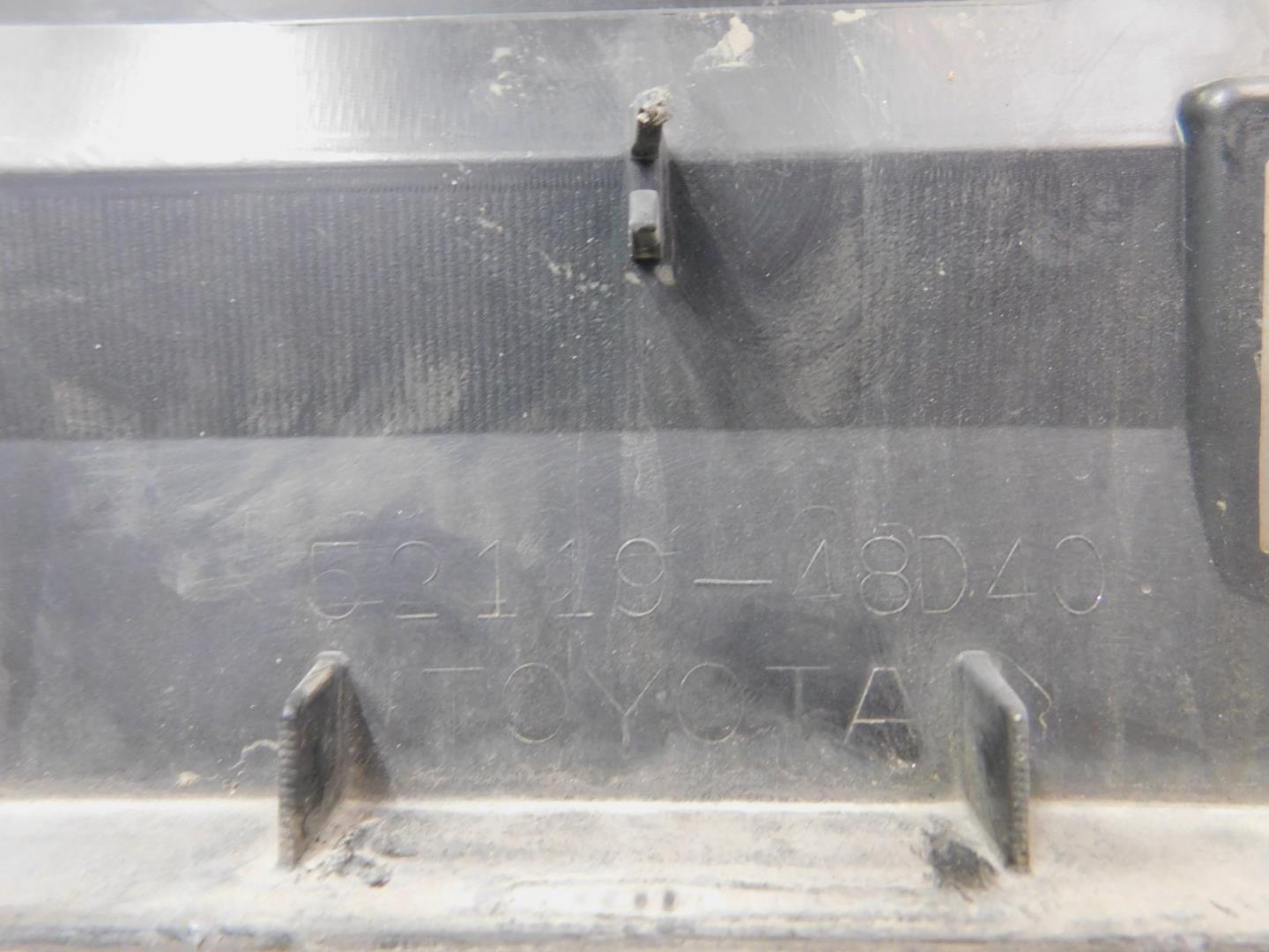 Бампер передний