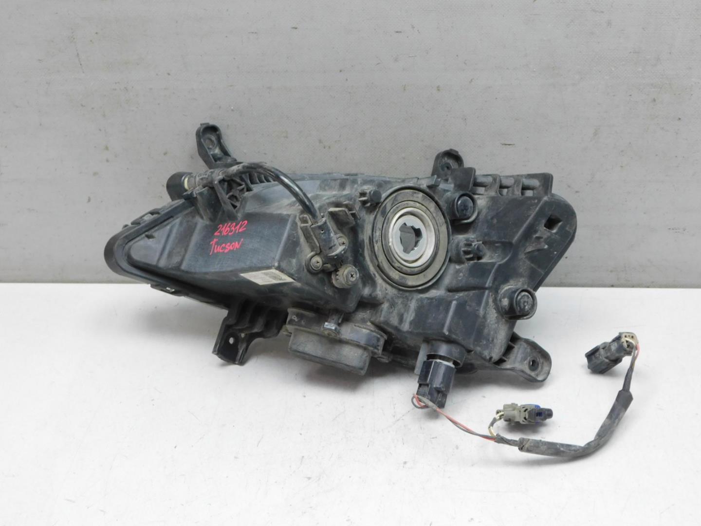 Фара противотуманная правая