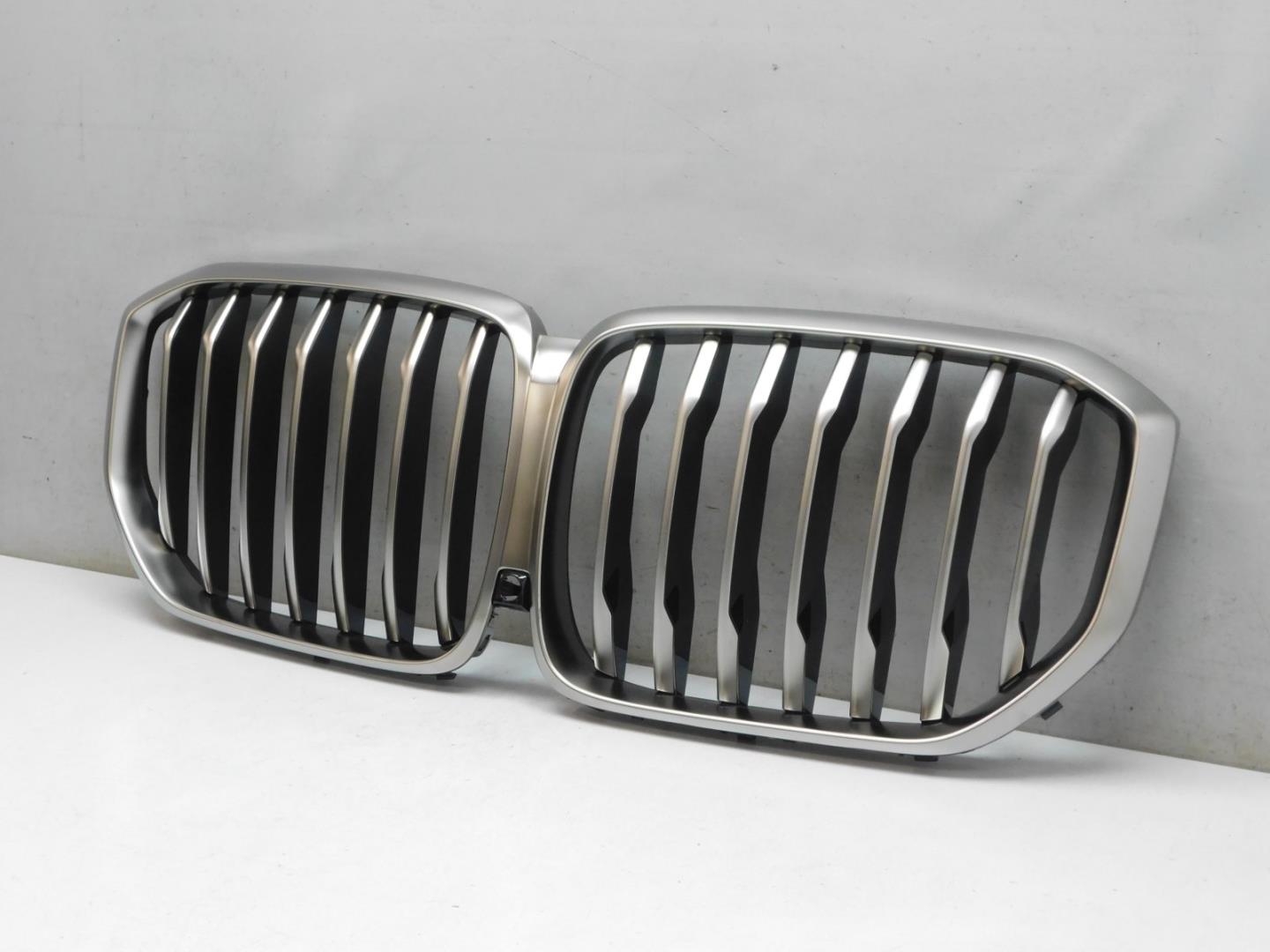 Решетка радиатора