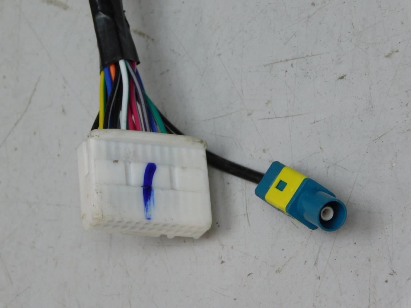 Зеркало правое электрическое