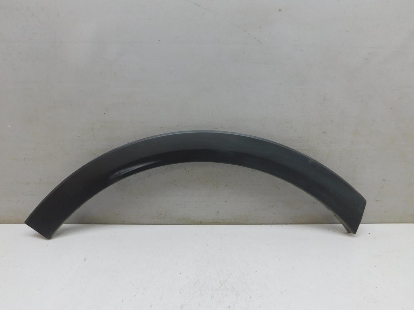 Накладка заднего крыла правого