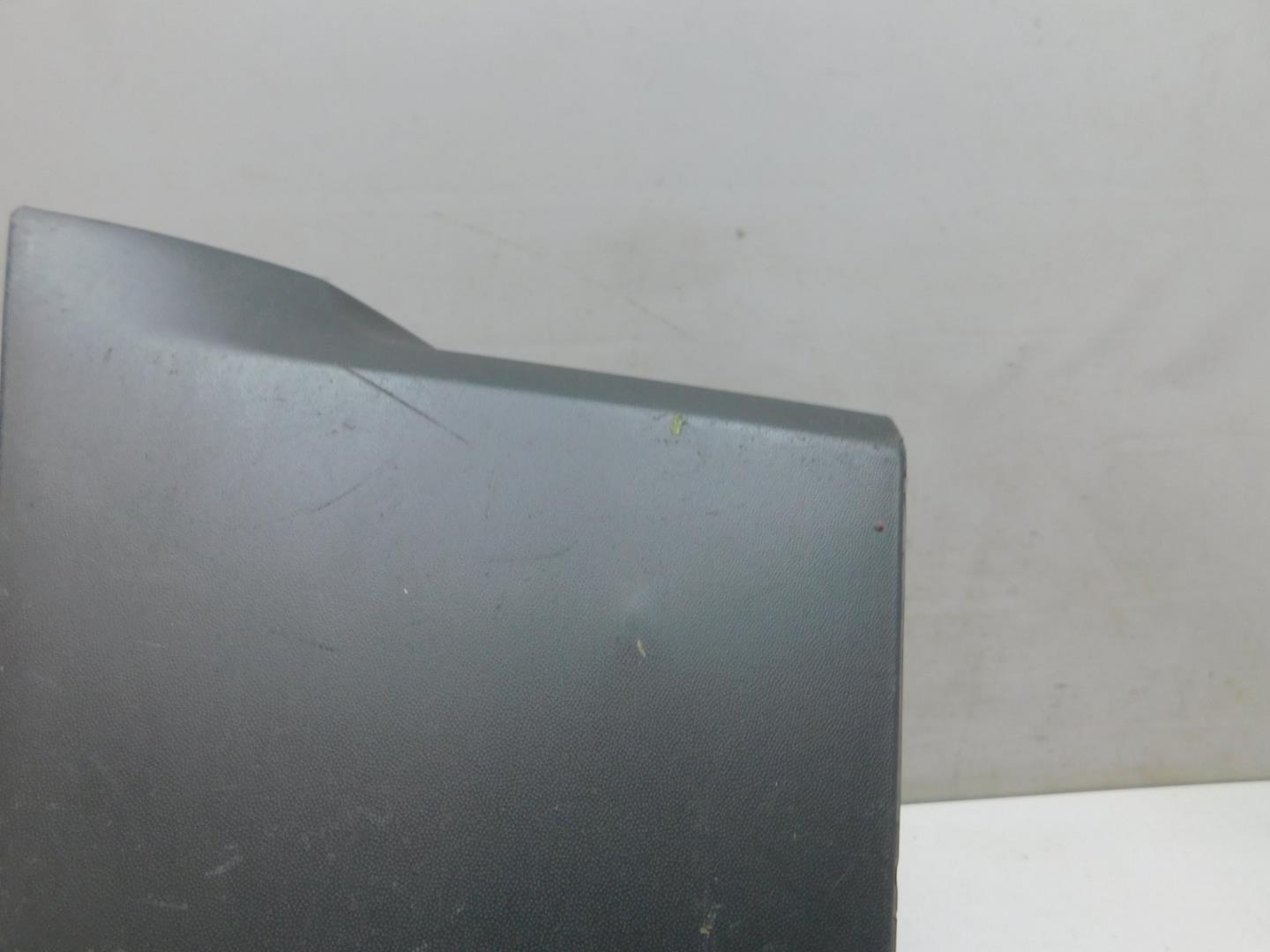 Накладка заднего бампера левая