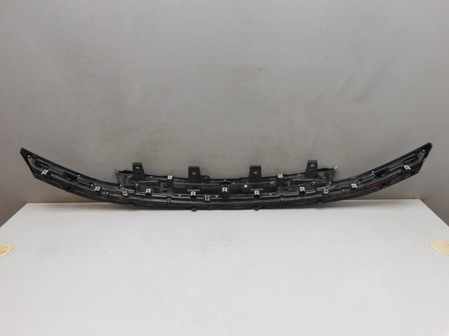 Накладка на решетку радиатора